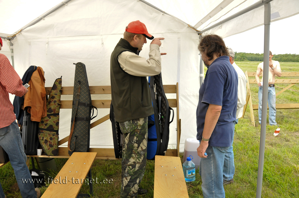 Tead, optika telg ja püssi telg ja ...